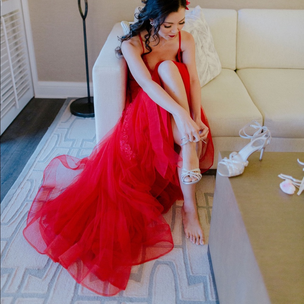 La Femme Sleeveless Strappy Back Gown - Picture 4 of 4